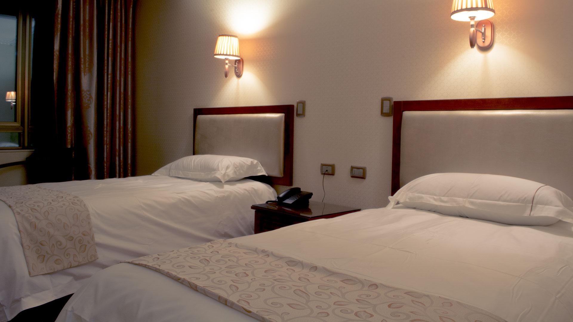 Hotel Pekin Ікіке Екстер'єр фото