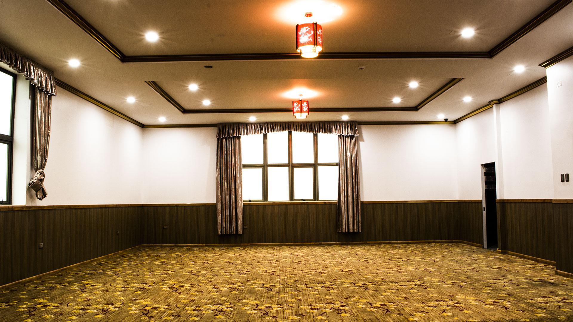 Hotel Pekin Ікіке Екстер'єр фото