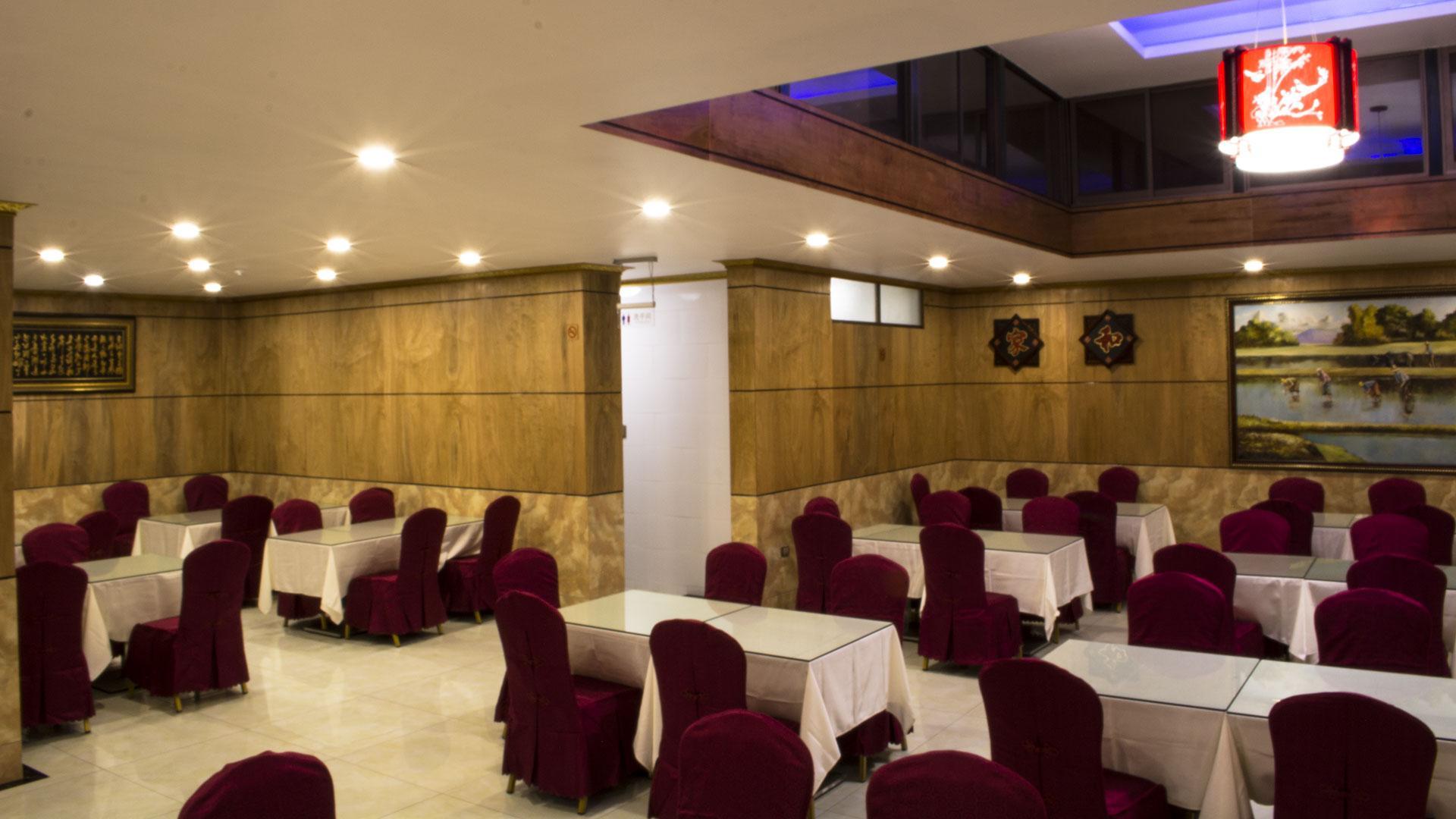 Hotel Pekin Ікіке Екстер'єр фото